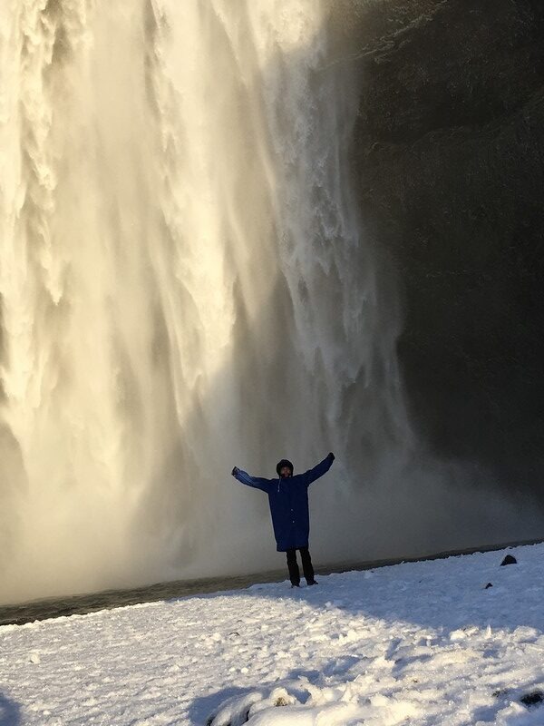 Kouzelný Island, Vlasťa u Skógafoss Waterfall